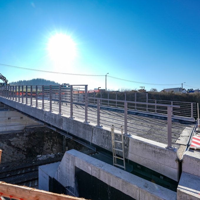 Passage supérieur grupont hatrival infrabel