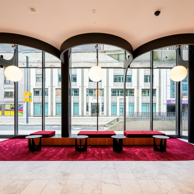 Hall d'accueil Société Générale Luxembourg, réalisation Duchêne