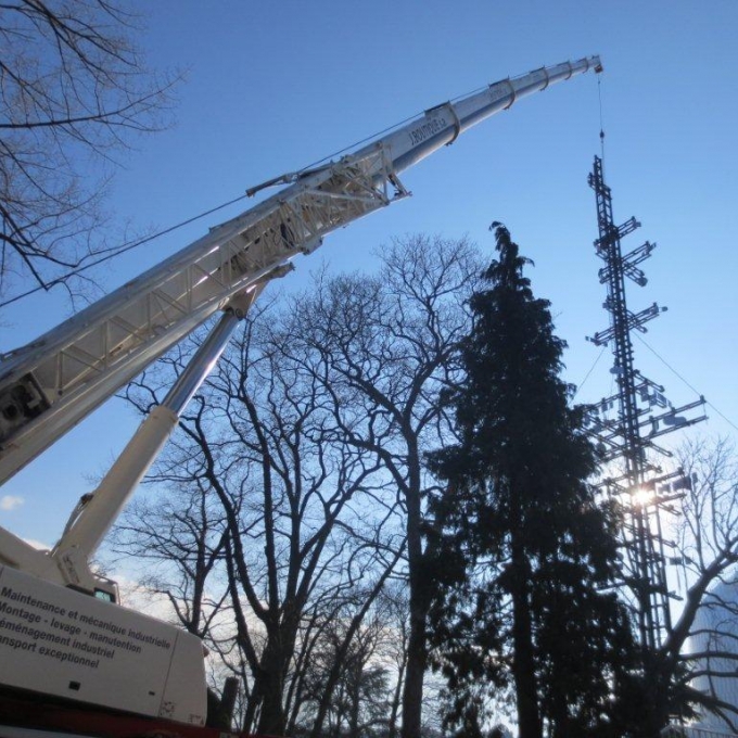 Tour cybernétique parc de la boverie Duchêne