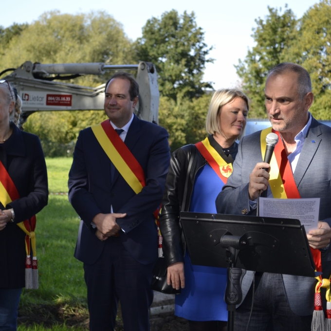 Piscine hissého courcelles