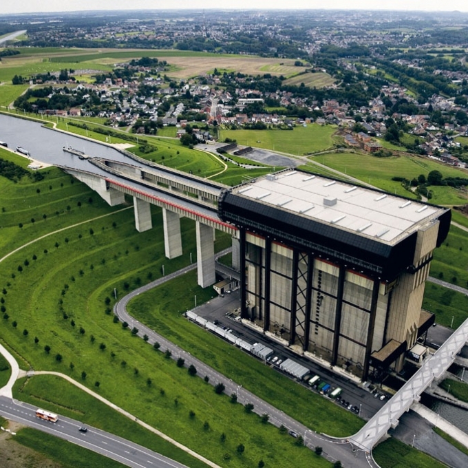 L'ascenseur funiculaire de Strépy-Thieu