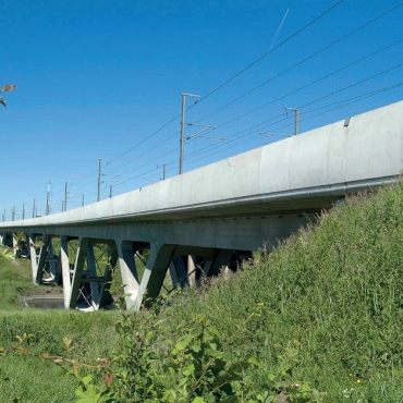 Viaduc ferroviaire de Battice sur la ligne TGV Bruxelles-Cologne